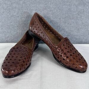 Trotter’s Woman’s sz 7 Liz Woven Leather Loafer Flat 90s/Y2K style